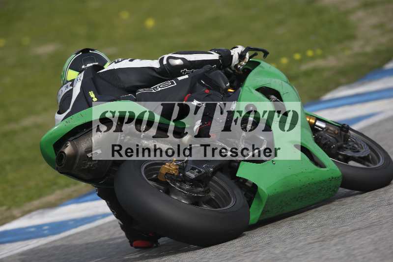 /Archiv-2024/01 26.-28.01.2024 Moto Center Thun Jerez/Gruppe gruen-green/279